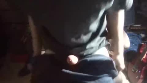 cuteguy4u87 online show from December 17, 3:12 am