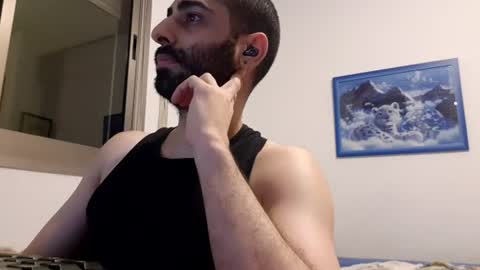 Snapshot of cuteguy52 chatting on July 23, 9:35 pm cuteguy52 online show from July 23, 9:35 pm