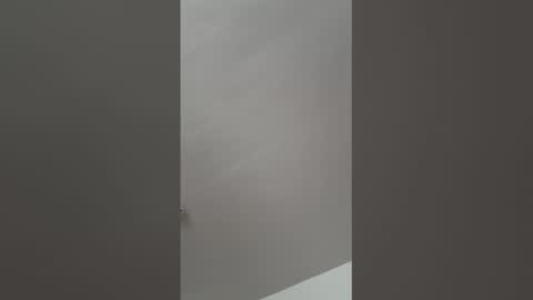 cuteguyy2001 online show from April 15, 2:02 pm