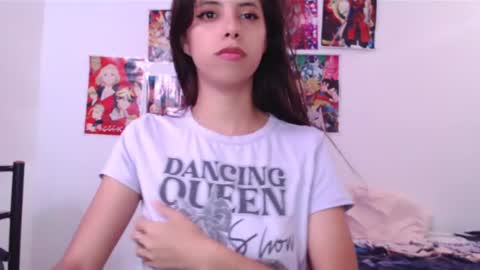 Snapshot of cutehaome chatting on July 17, 6:24 pm haome online show from July 17, 6:24 pm