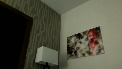 cutehungboi online show from December 22, 4:09 am