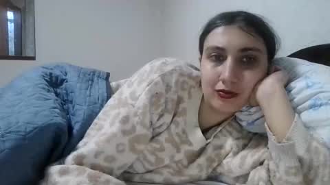 cutekattie online show from March 29, 4:07 pm