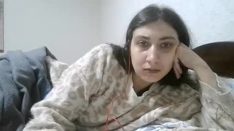 cutekattie online show from March 31, 4:35 am