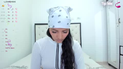 Snapshot of cutelatinax chatting on December 29, 9:17 am cutelatinax Twtter Onlyfns online show from December 29, 9:17 am