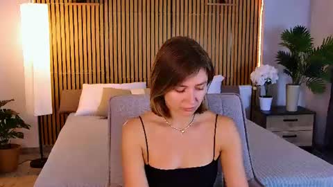 cutemirage online show from June 22, 2:36 pm