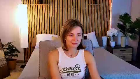 cutemirage online show from June 27, 2:44 pm