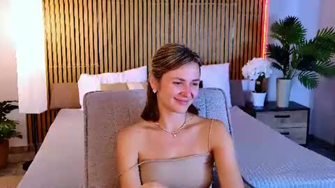 cutemirage online show from July 9, 2:43 pm
