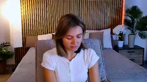 cutemirage online show from August 1, 2:38 pm