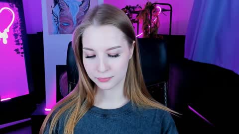 Rina online show from December 10, 4:49 pm