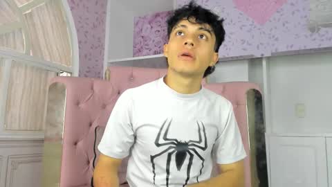 cutenaked_ online show from March 19, 11:25 am