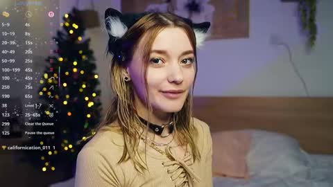 Snapshot of cutenass chatting on January 10, 9:05 pm Mary online show from January 10, 9:05 pm