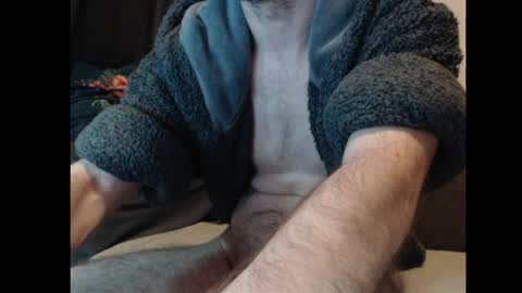 Snapshot of cutepetite chatting on May 20, 9:54 pm DominateMeXXX online show from May 20, 9:54 pm