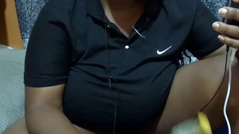 cutermilly online show from March 4, 12:55 pm