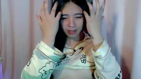 cute online show from February 2, 9:13 pm