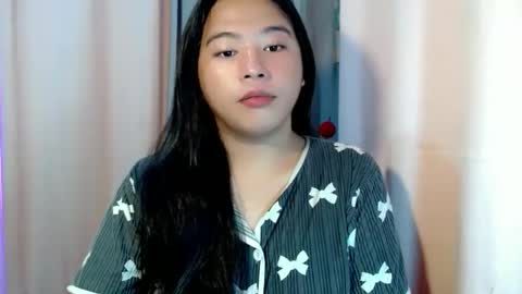 cute online show from February 26, 3:38 am