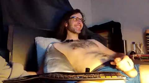 Snapshot of cuteteddybare chatting on April 14, 4:07 am cuteteddybare online show from April 14, 4:07 am