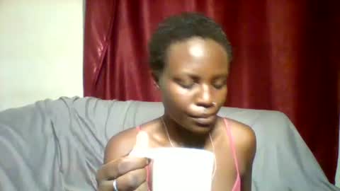 cutey_lunar online show from January 28, 12:43 pm