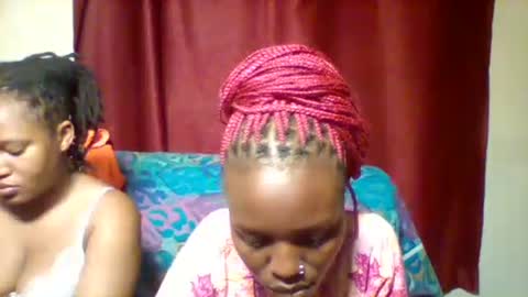 cutey_lunar online show from January 31, 7:18 pm