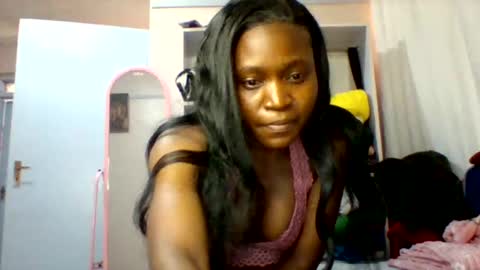 cutezola online show from January 10, 8:16 am