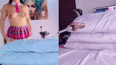 Snapshot of cutie__curvy chatting on November 8, 4:23 am DAKOTA online show from November 8, 4:23 am