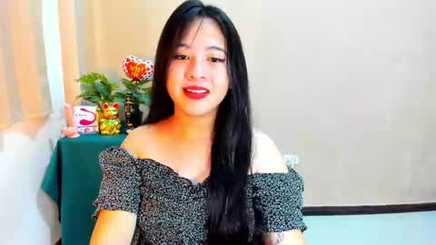 cutie_asianwoman online show from October 18, 7:42 am