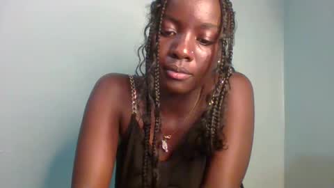 Snapshot of cutie_choco chatting on October 16, 9:27 pm cutie_choco online show from October 16, 9:27 pm