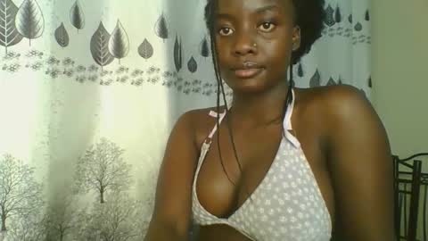 cutie_choco online show from April 11, 6:34 pm