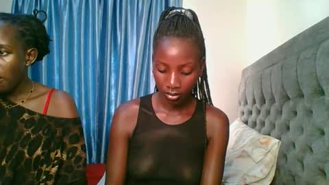 Snapshot of cutie_liqy chatting on December 5, 11:30 am Liqy online show from December 5, 11:30 am