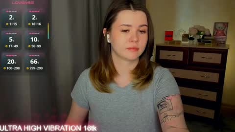 mili online show from April 27, 9:18 am