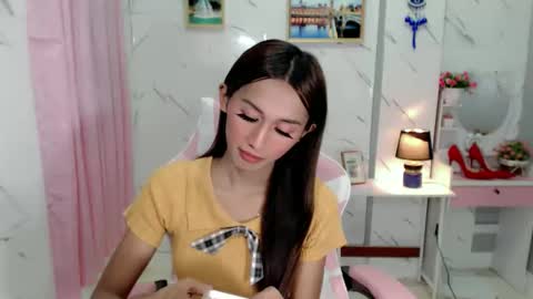 cutie_mitcha online show from October 13, 2:22 am