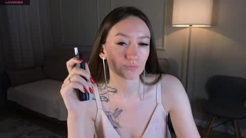 Snapshot of cutie_naughty_girl chatting on June 4, 7:14 am Kate online show from June 4, 7:14 am