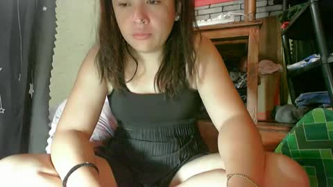 cutie_pie02 online show from April 30, 5:14 am