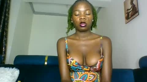 Snapshot of cutie_plush chatting on July 9, 7:29 pm cutieplush online show from July 9, 7:29 pm