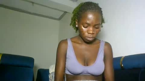 Snapshot of cutie_plush chatting on July 17, 8:03 pm cutieplush online show from July 17, 8:03 pm