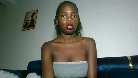 Snapshot of cutie_plush chatting on July 25, 7:33 pm cutieplush online show from July 25, 7:33 pm