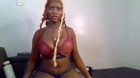 CUTIE online show from April 4, 1:37 am