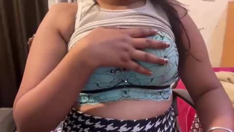 Ruhii online show from March 9, 9:30 pm