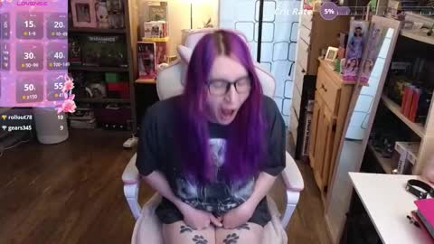 Cutie Velvette online show from March 10, 4:12 pm