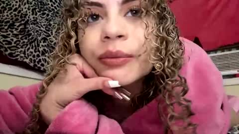 cutiekaylee online show from December 19, 3:02 am