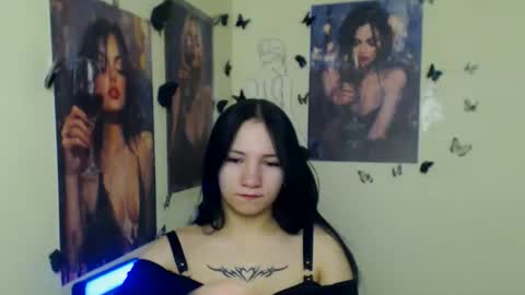 Emma online show from February 18, 7:04 am