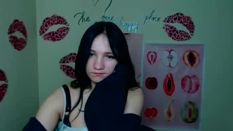 Emma online show from February 20, 9:26 pm
