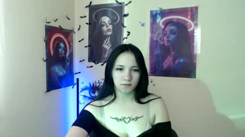 Emma online show from March 4, 7:03 am