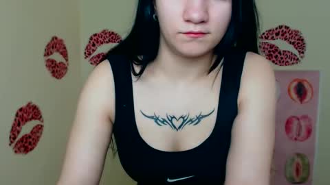 Emma online show from March 15, 1:06 pm