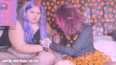 Snapshot of cutielanalova chatting on October 21, 7:03 pm cutielanalova online show from October 21, 7:03 pm