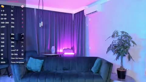 cutiepie69__ online show from October 2, 7:43 pm