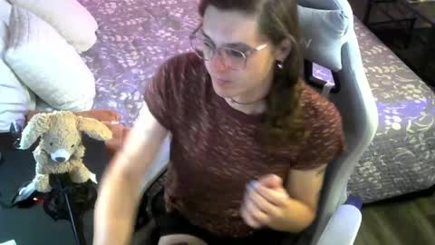 cutiepiescarlett online show from May 5, 2:41 am