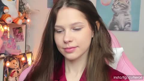 Snapshot of cutierori chatting on January 25, 5:07 am Rori Instagram cutierori online show from January 25, 5:07 am