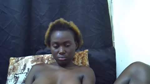 cuttey_slim22 online show from June 5, 4:56 pm