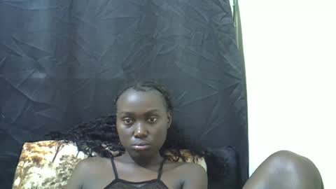 cuttey_slim22 online show from June 21, 4:53 pm