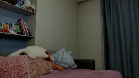cuttiebunny online show from January 13, 1:13 am